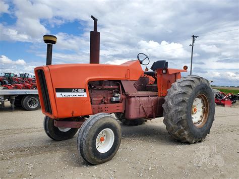 4X38 TIRES;GOOD TRANSMISSION; RUNNS GOOD Sold Price: USD $4,100. . Allis chalmers for sale